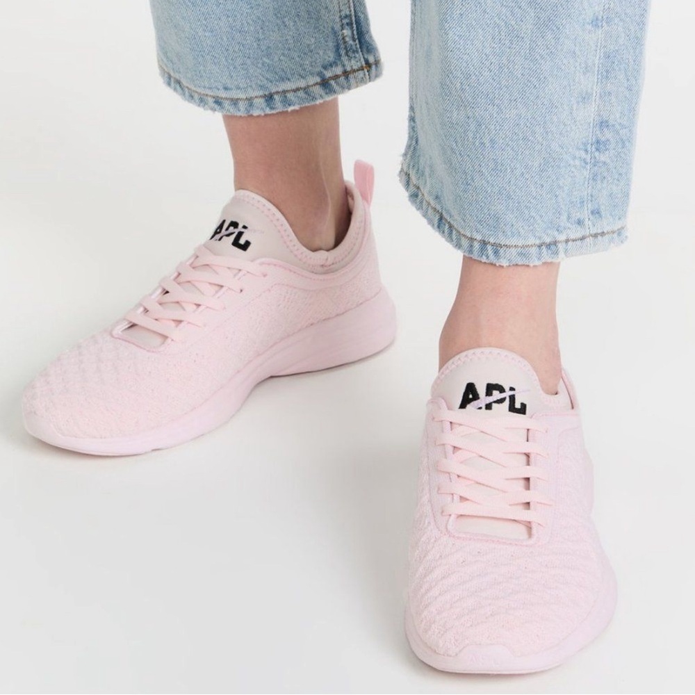 APL Techloom Phantom Bleached Pink Navy White Unisex Men’s 9 Women’s 10.5 NWT